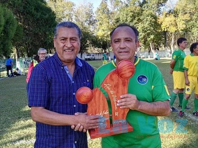 LIGA MAYOR LV----EMILIO CARREON CHAVEZ CAMPEON DE GOLEO