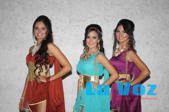 Presentan a las Tres Candidatas a Reina de las Fiestas de Tuxpan 2013 - La  Voz del Sur de Jalisco