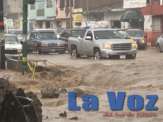 Creciente en Leona Vicario Causa Inundaciones en Viviendas - La Voz del Sur  de Jalisco